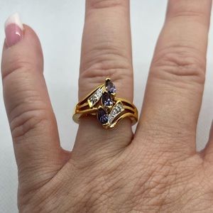 Goldtone purple Marquise stones ring size 7 3/4